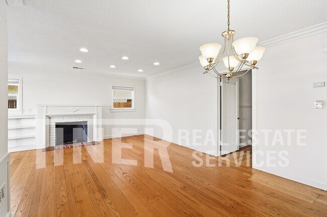 Foto del edificio - 2416 60th St