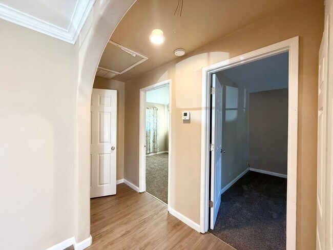 Building Photo - 16160 Keith Way