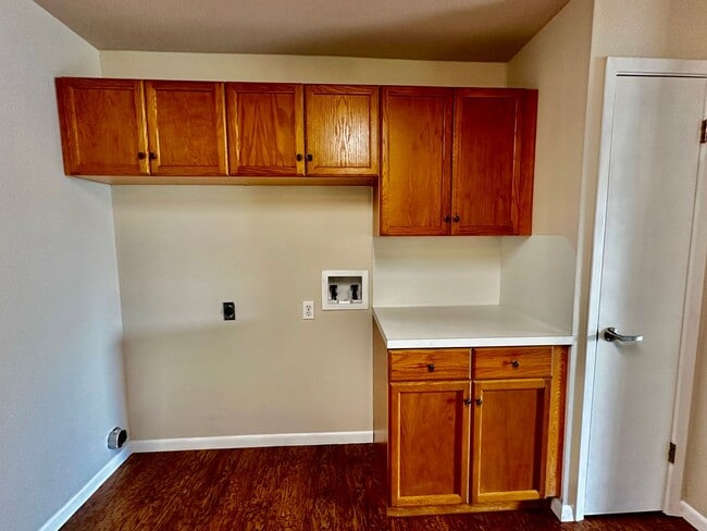 Building Photo - 2/1 Home in Kerrville
