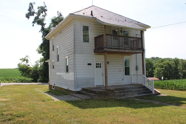 Building Photo - 8655 Century Farms Rd