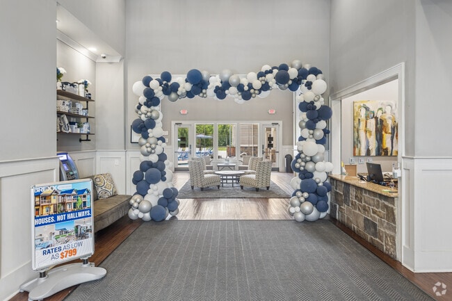 Lobby - Brexx at State College