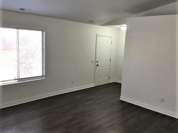 Building Photo - 333 N Century Drive