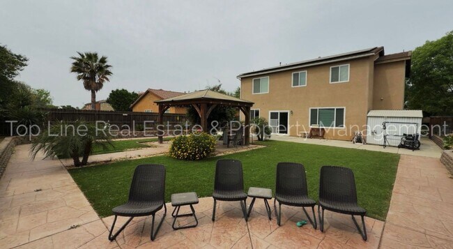 Foto del edificio - 3851 W Buena Vista Ave