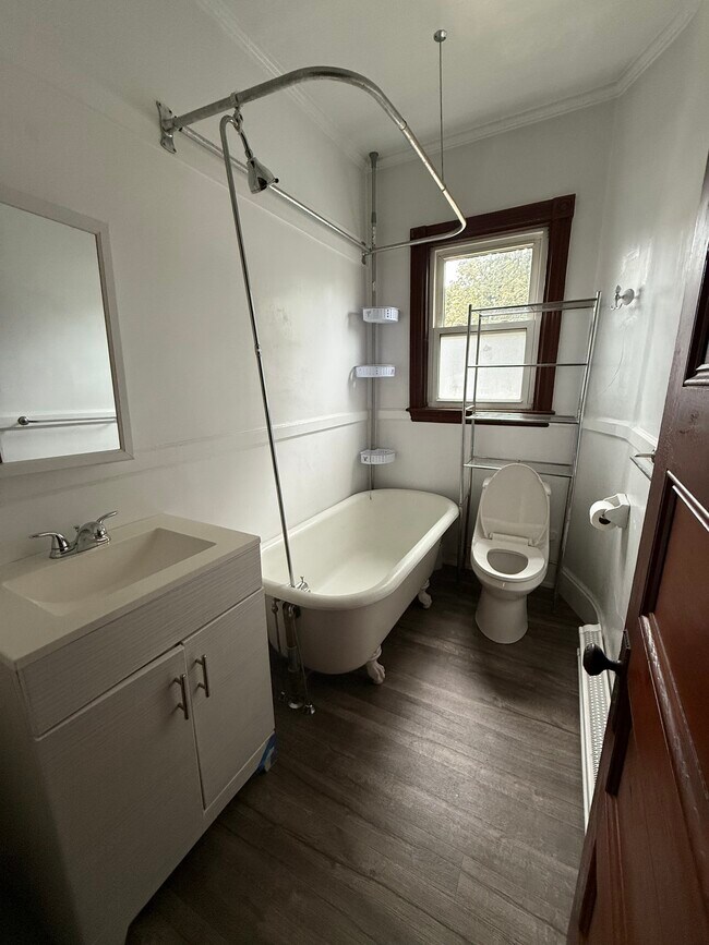 Foto del edificio - 194 Falmouth St