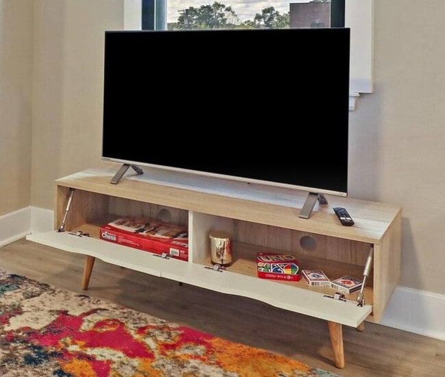 Building Photo - 5009 Columbia Ave