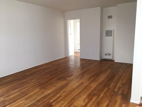 Building Photo - 4014 Perlita Ave