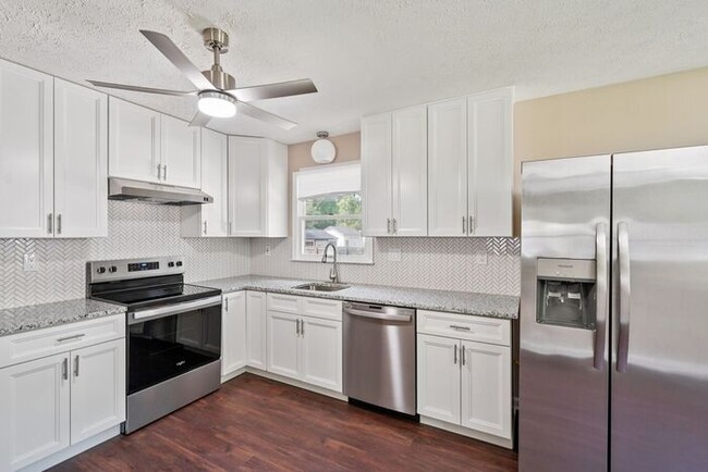 Building Photo - 12413 Windermere Ln