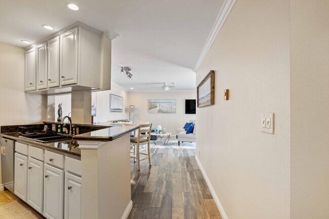 Foto del edificio - 640 The Village