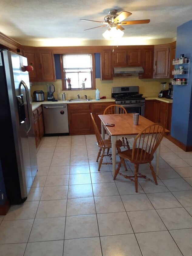 Primary Photo - 26 Charnwood Rd