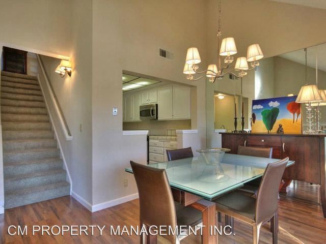 Building Photo - 1347 Greenwich Ct