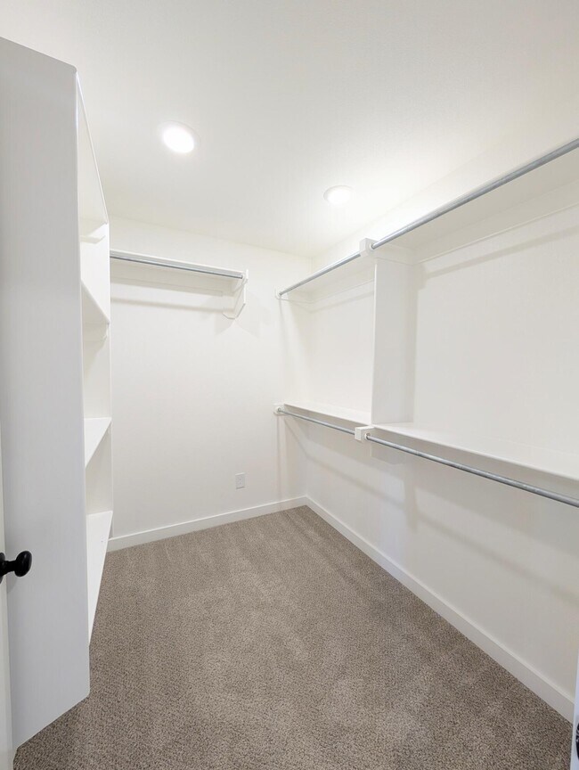 Foto del edificio - 3220 Cottonwood Ave