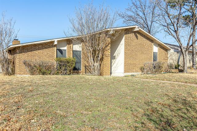 Foto del edificio - 3121 Grapevine Ln