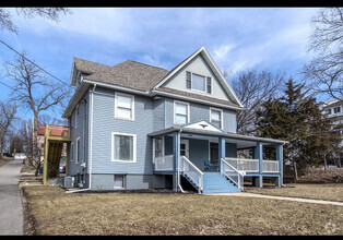 Building Photo - 1041 Carrington St