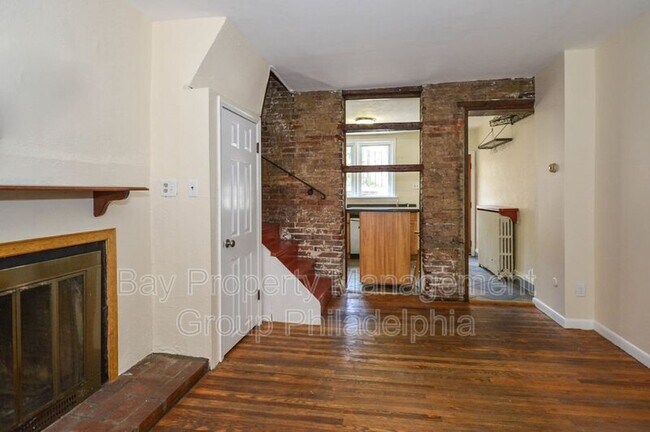 Building Photo - 248 S Warnock St