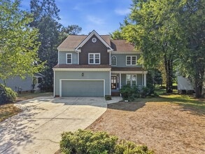 Building Photo - 105 Halpen Dr