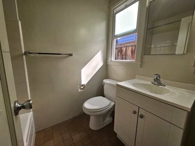 Foto del edificio - Downtown Palo Alto Living – 1 Bedroom Apar...