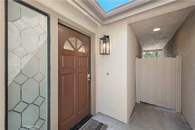 Building Photo - 24645 Sutton Ln