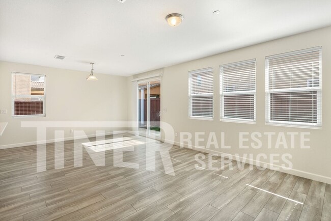 Building Photo - 8409 Stara St