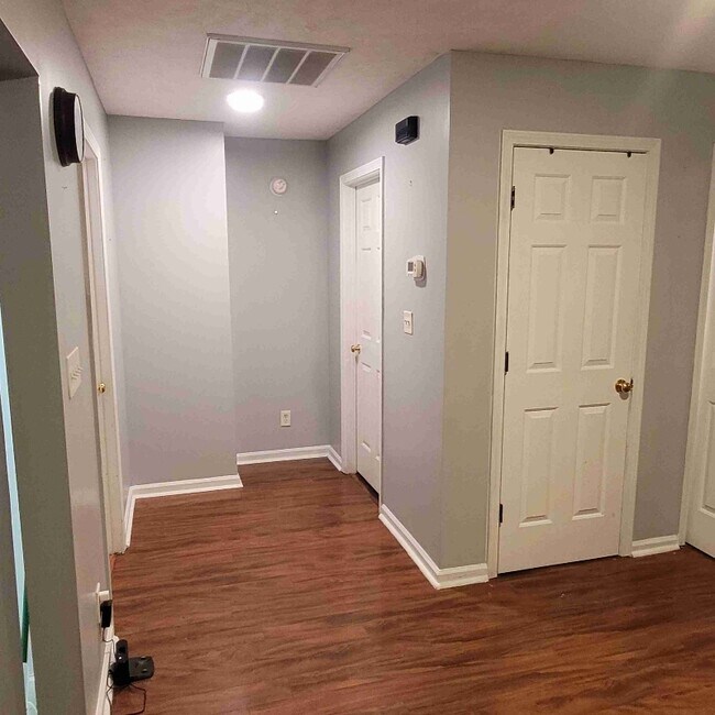 Foto del edificio - 1156 Pollen Loop