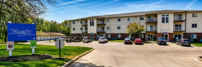 Building Photo - 649 Parkwild Dr