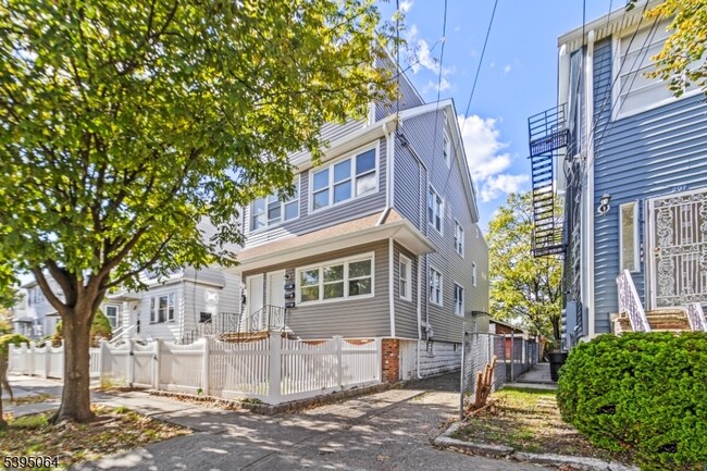 Foto del edificio - 205 N 16th St