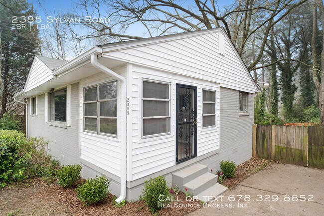 Building Photo - 2385 Sylvan Rd
