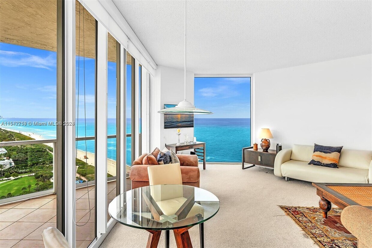Primary Photo - 7330 Ocean Terrace