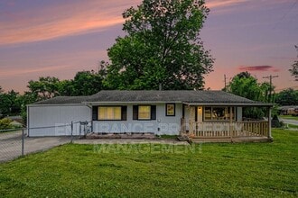 Building Photo - 9500 Ridgemoor Ave