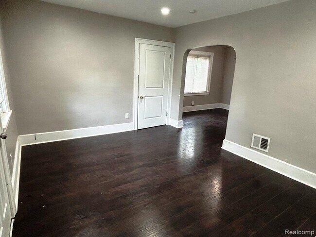 Foto del edificio - 467 W Breckenridge St