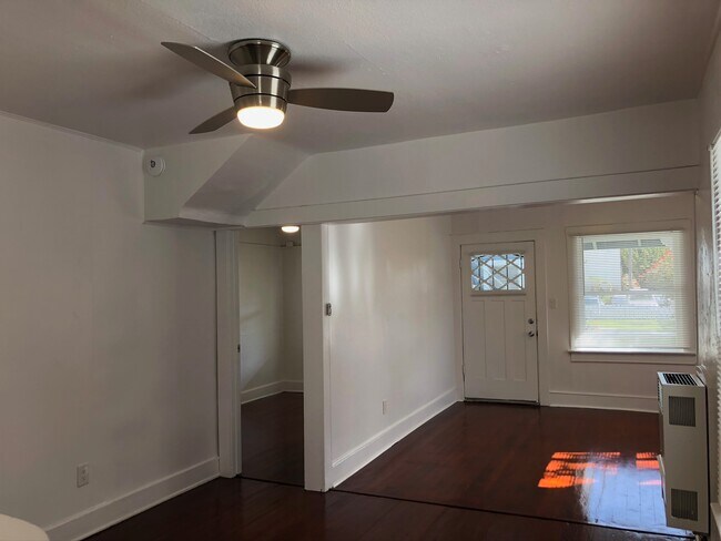 bedroom left door - 4554 North Ave