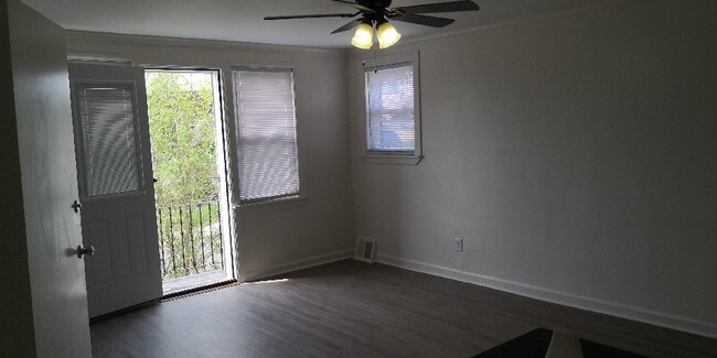 Building Photo - 7225 Haverford Ave