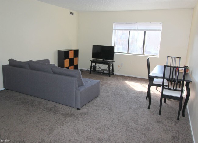 Foto del edificio - 229 N Craig St