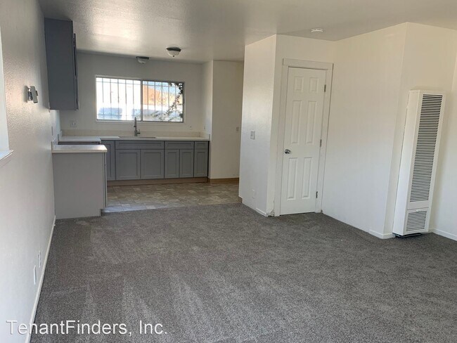 Building Photo - 1 br, 1 bath House - 44 North Broadway D
