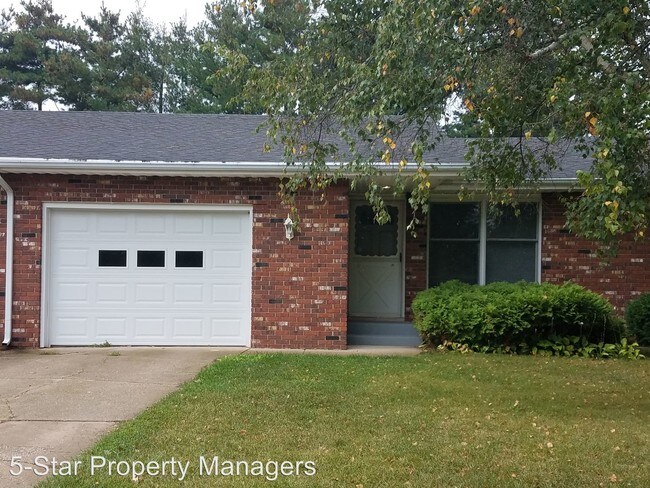 Building Photo - 58401 Nathena Ln