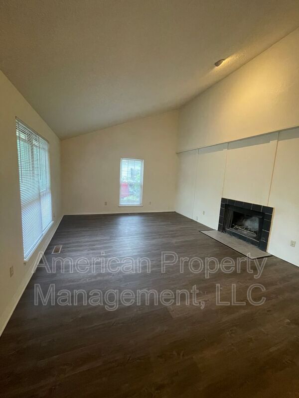 Foto del edificio - 4405 S Gum Ave
