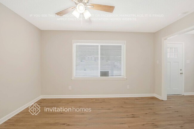 Foto del edificio - 2811 Wyeth Ave