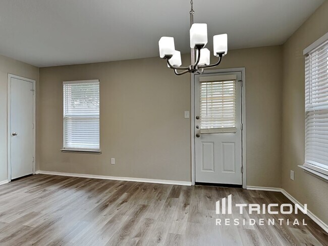 Building Photo - 5423 Sabine Lane Grand Prairie TX