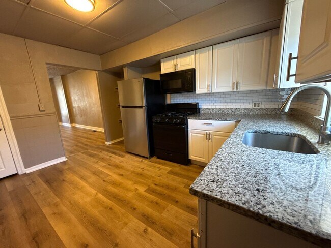 Foto del edificio - Two Bedroom House In Baltimore City