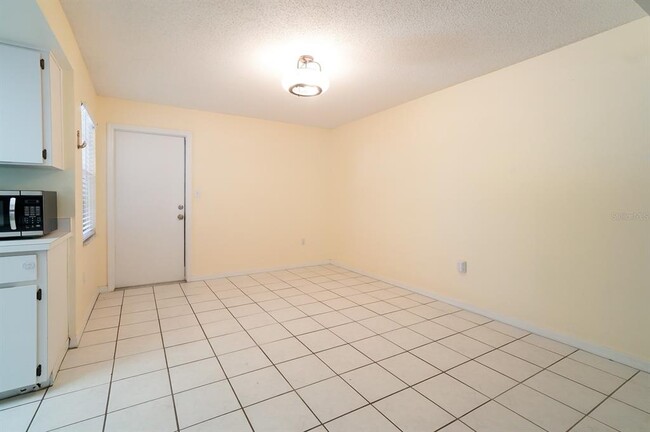 Building Photo - 6260 Morning Mist Ln