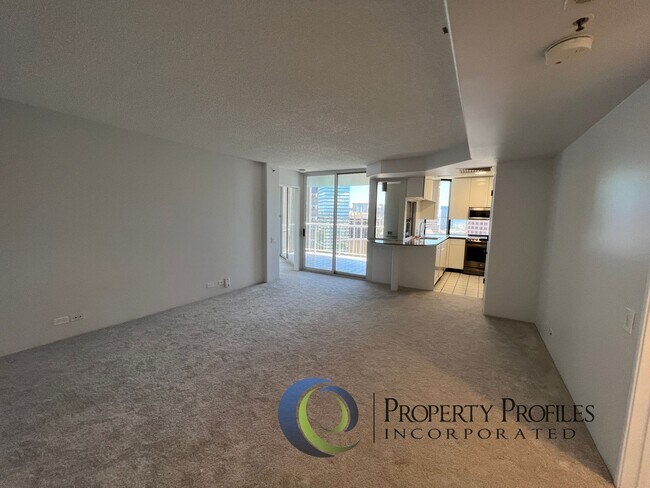 Foto del edificio - Honolulu Park Place - 2 Bedroom 2 Bath 2 P...