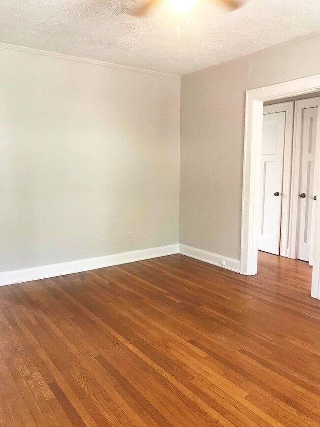 Foto del edificio - 415 Probasco St