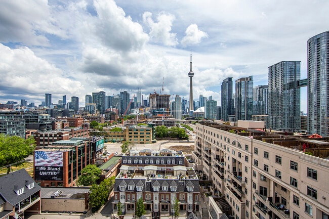 Building Photo - One Bedroom Luxury Building King West