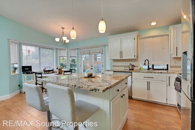 Foto del edificio - 3 br, 2 bath House - 310 View Rd