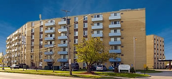 Building Photo - Beachcrest Apartments