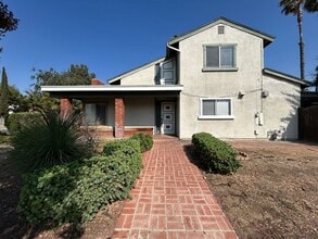 Building Photo - 5055 Pearblossom Dr