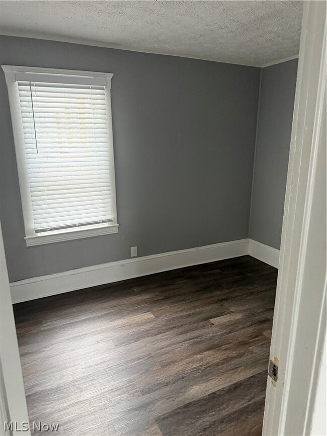 Foto del edificio - 3694 E 57th St