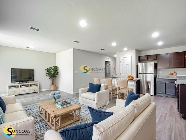 Building Photo - 26 Wellwood Ln