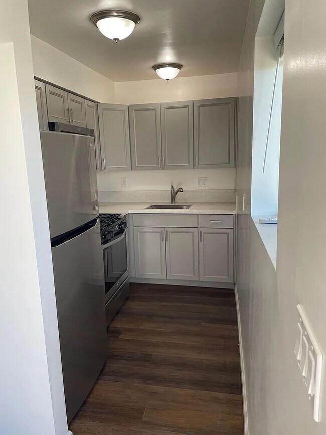 Foto del edificio - 1255 N Stone St