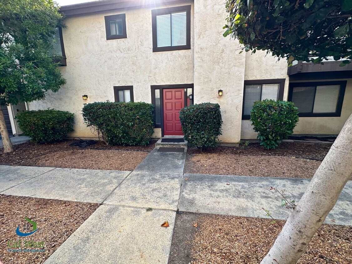 3095 2 Bed/2 Bath Remodeled Single Leve... House Rental in Santa