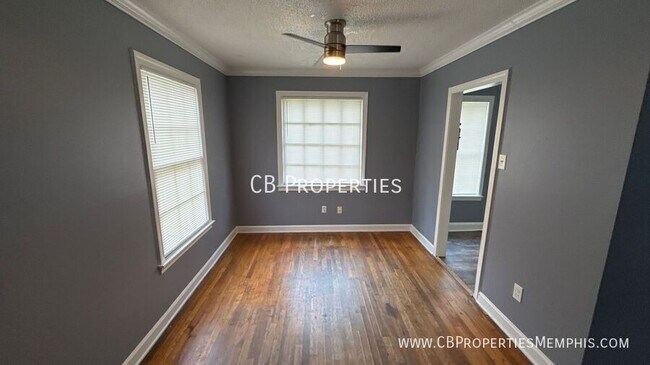 Building Photo - 87 E Fernwood Ave